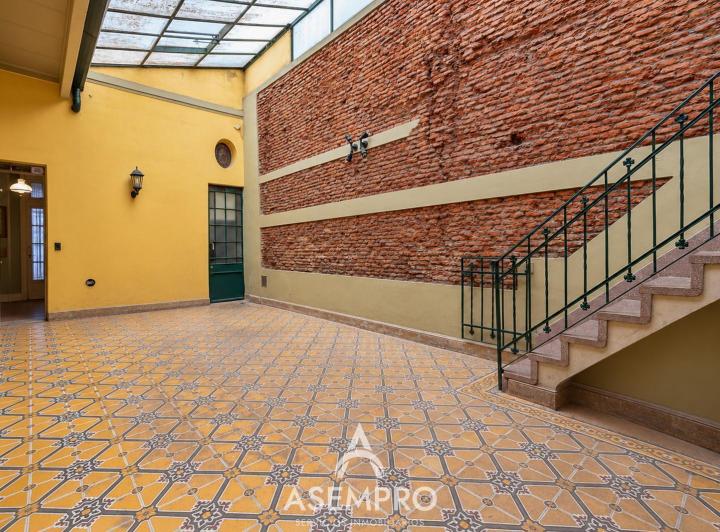 Casa · 186m² · 5 Ambientes · 1 Cochera