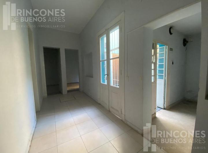 Casa · 200m² · 5 Ambientes