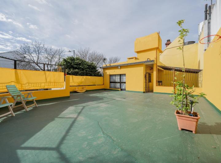 Casa · 148m² · 5 Ambientes · 1 Cochera