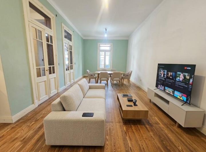 Casa · 244m² · 5 Ambientes
