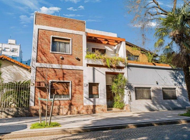 Casa · 100m² · 5 Ambientes
