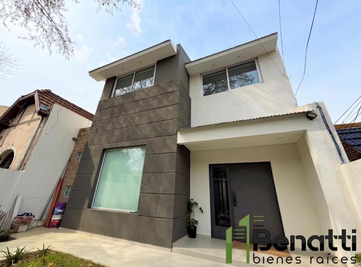 Casa · 180m² · 3 Ambientes · 1 Cochera