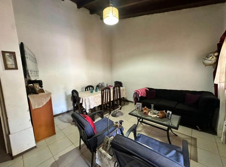 Casa · 197m² · 5 Ambientes · 1 Cochera