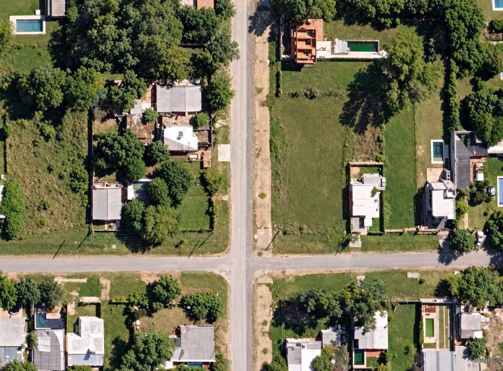 Terreno · 330m²