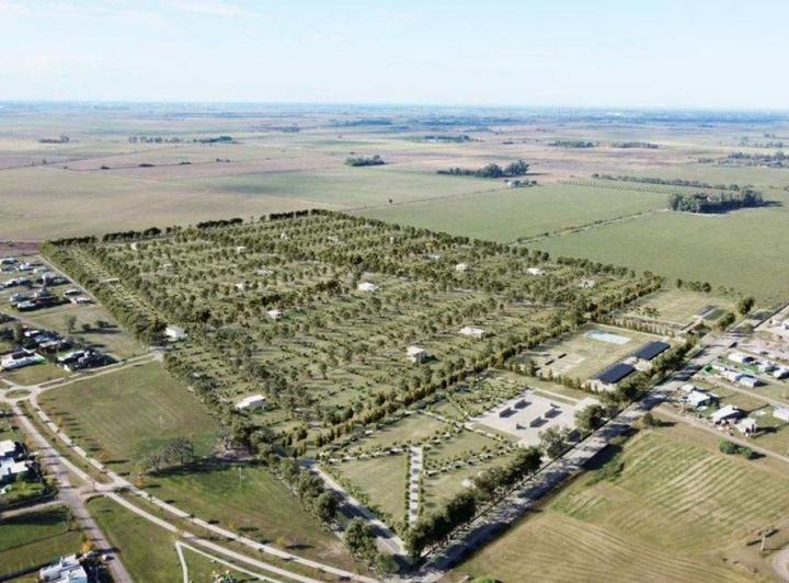 Terreno · 600m²