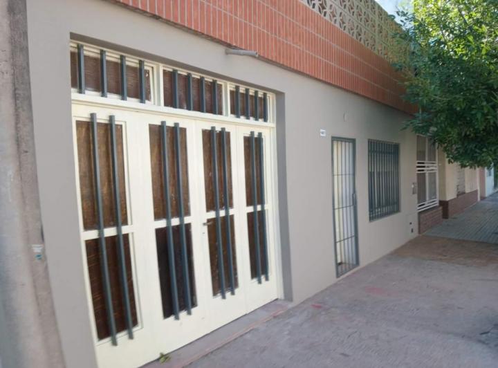 Casa · 90m² · 2 Ambientes