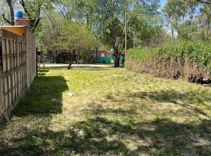 Terreno · 300m²