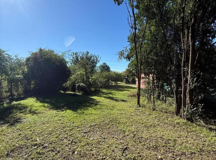 Terreno · 400m²