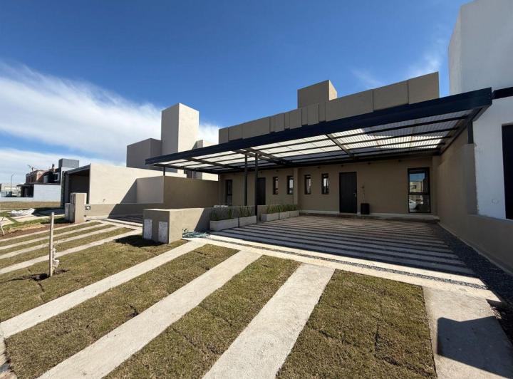 PH · 125m² · 5 Ambientes · 2 Cocheras
