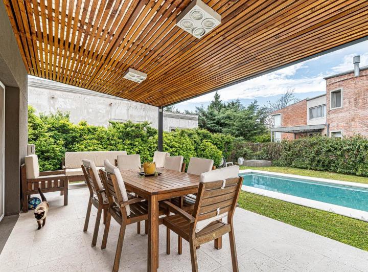 Casa · 202m² · 4 Ambientes