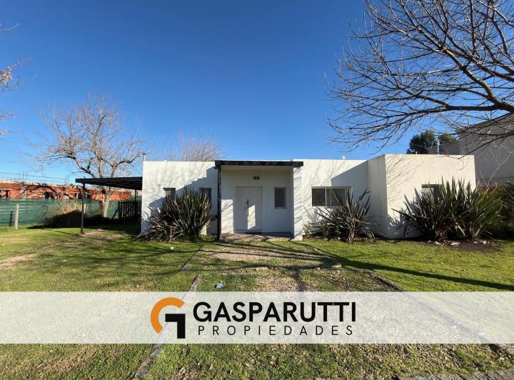 Casa · 150m² · 4 Ambientes · 5 Cocheras