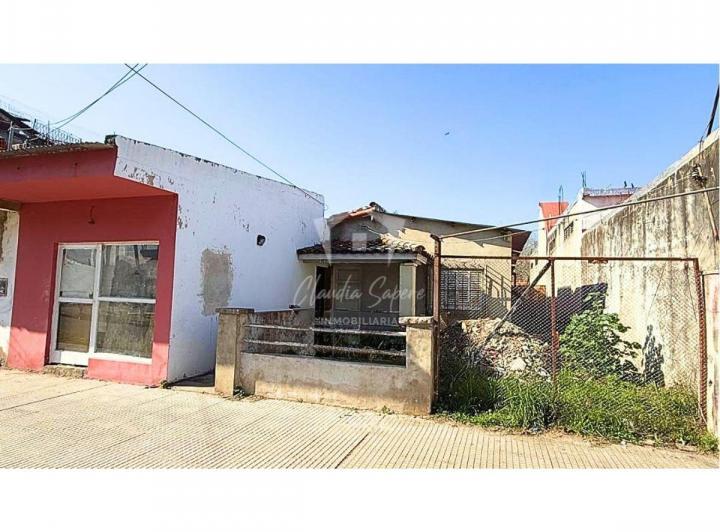 Casa · 100m² · 2 Ambientes · 1 Cochera
