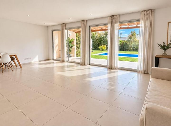Casa · 160m² · 4 Ambientes · 1 Cochera