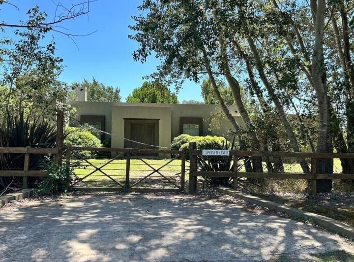 Casa · 170m² · 5 Ambientes · 2 Cocheras