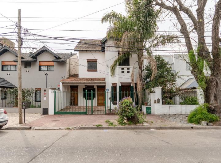 Casa · 197m² · 4 Ambientes · 1 Cochera