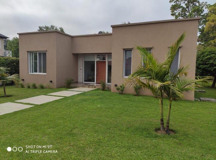 Casa · 107m² · 4 Ambientes