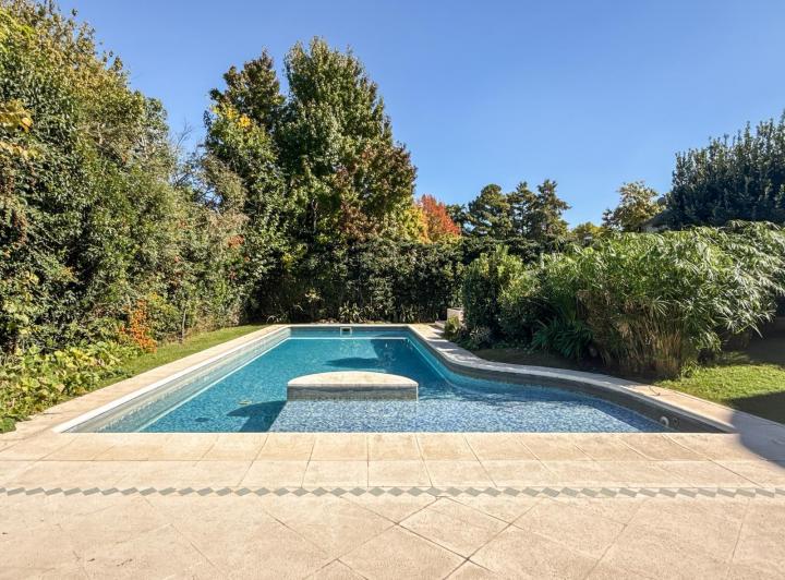 Casa · 538m² · 9 Ambientes