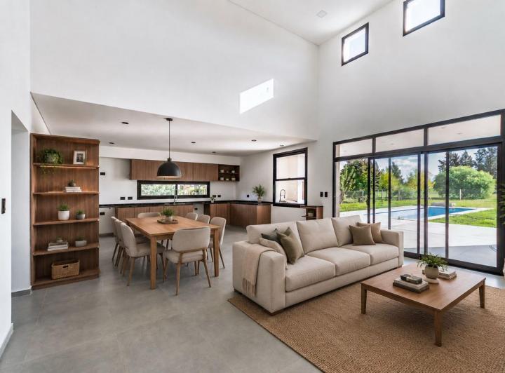 Casa · 170m² · 4 Ambientes · 1 Cochera