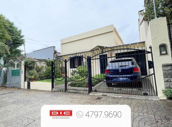 Casa · 97m² · 5 Ambientes · 1 Cochera
