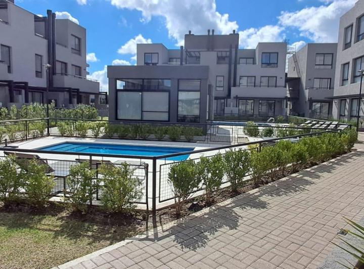 Departamento · 90m² · 3 Ambientes · 1 Cochera
