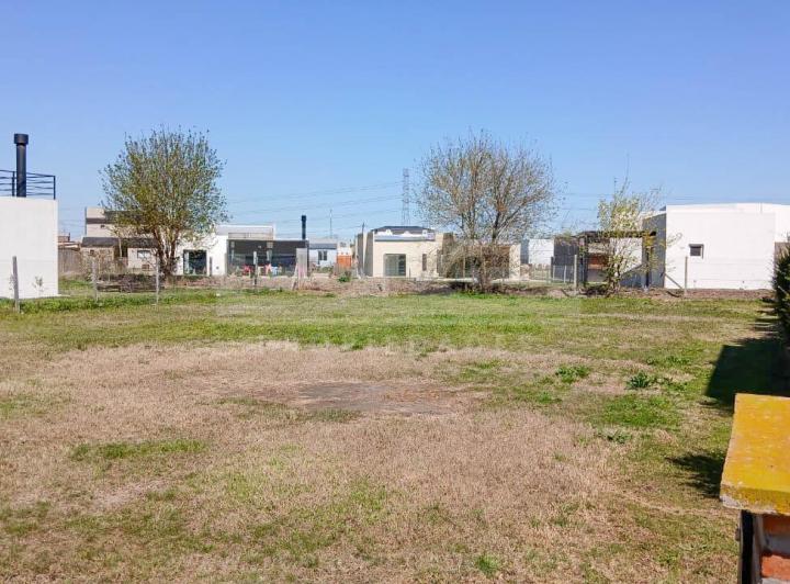 Terreno · 600m²