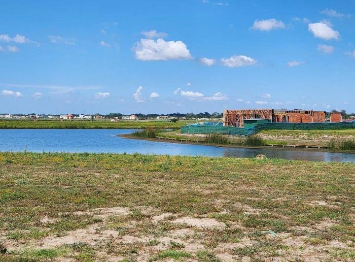 Terreno · 1400m²