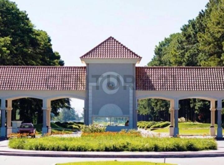 Terreno · 1602m²