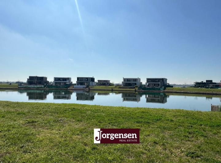 Terreno · 950m²