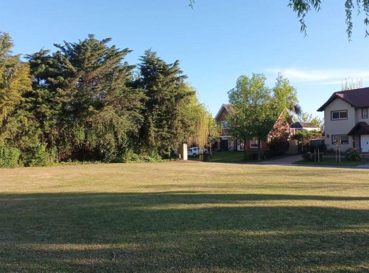 Terreno · 1019m²