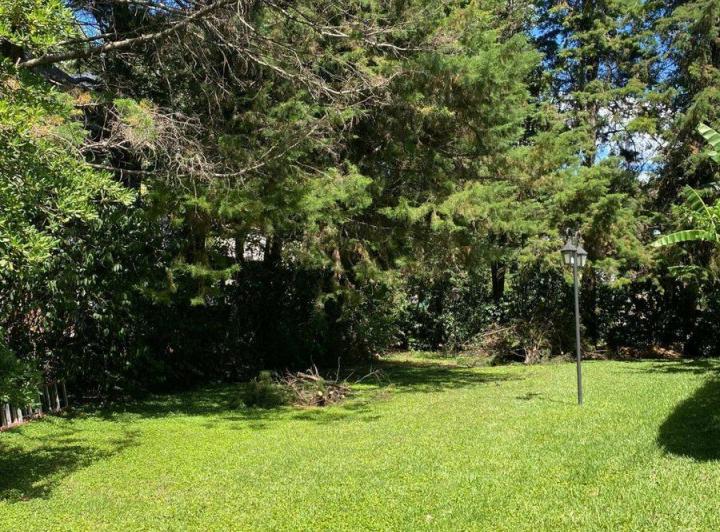 Terreno · 357m²