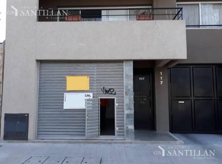 Local comercial · 24m²