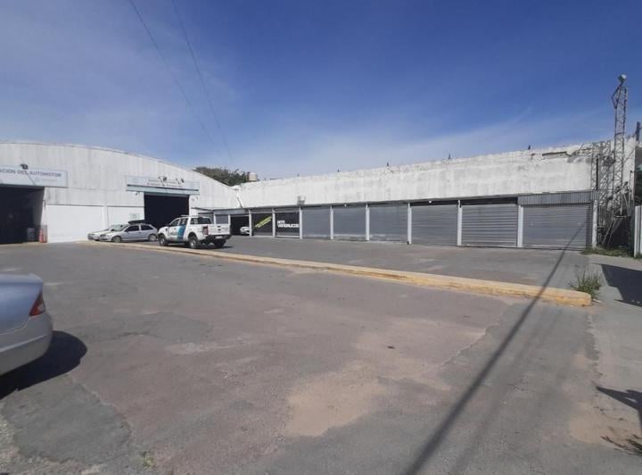 Local comercial · 1m²