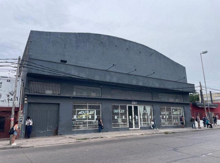 Local comercial · 756m²