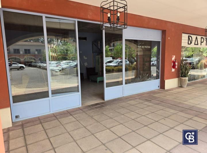 Local comercial · 88m² · 1 Ambiente