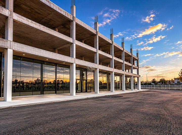 Local comercial · 165m² · 1 Cochera
