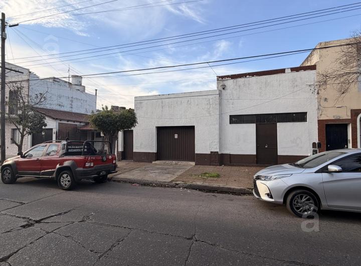 Local comercial · 135m² · 3 Ambientes