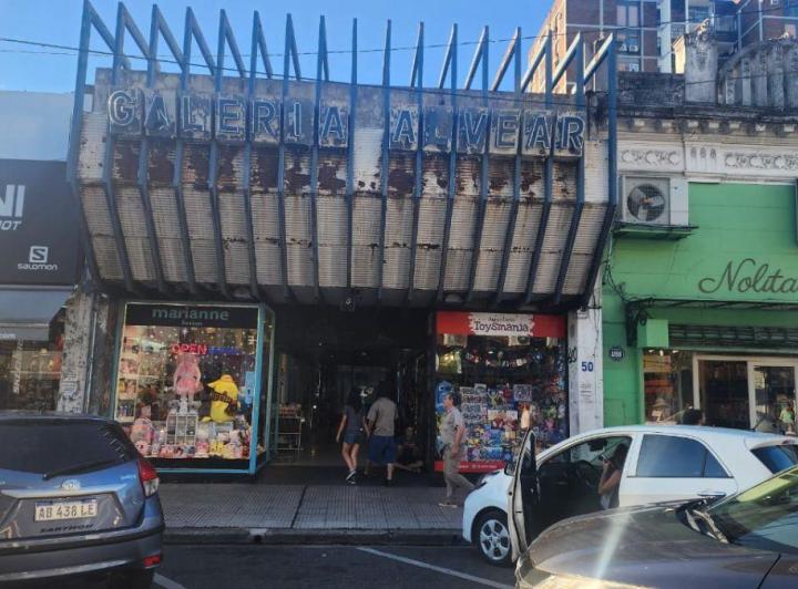 Local comercial · 110m²