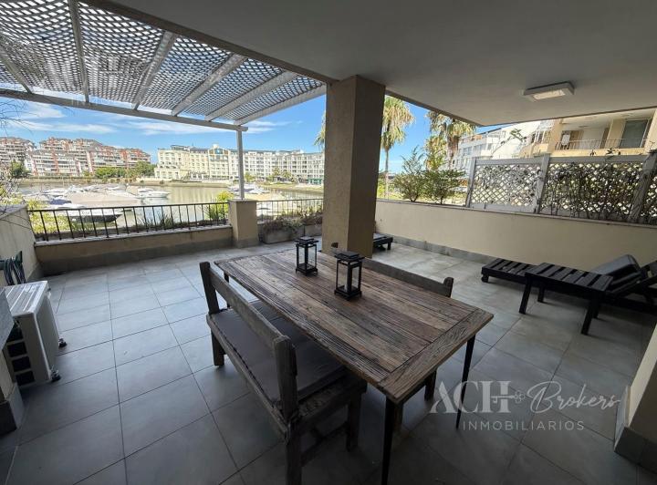 Departamento · 60m² · 2 Ambientes · 1 Cochera