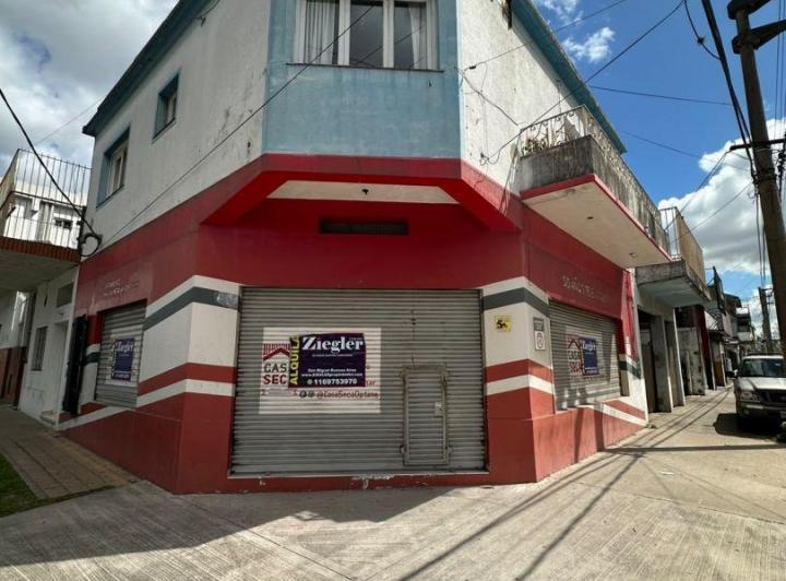 Local comercial · 74m²