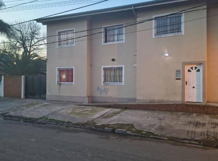 Departamento · 75m² · 2 Ambientes · 1 Cochera