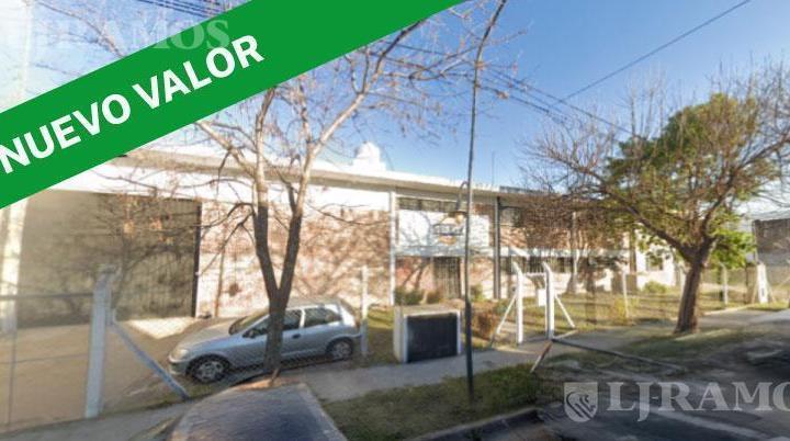 Depósito · 870m²