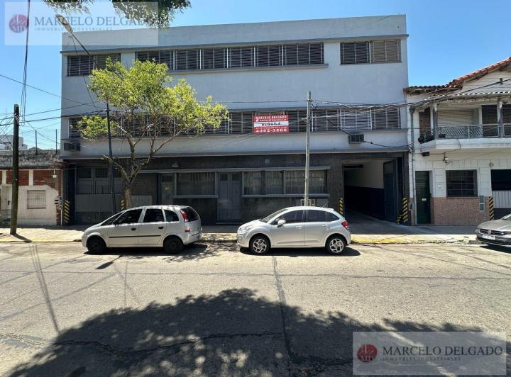 Depósito · 2500m²