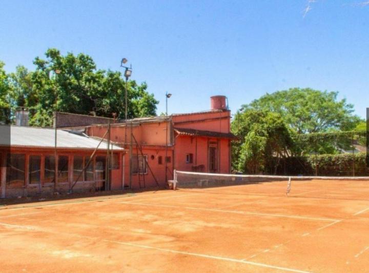 Terreno · 3800m²