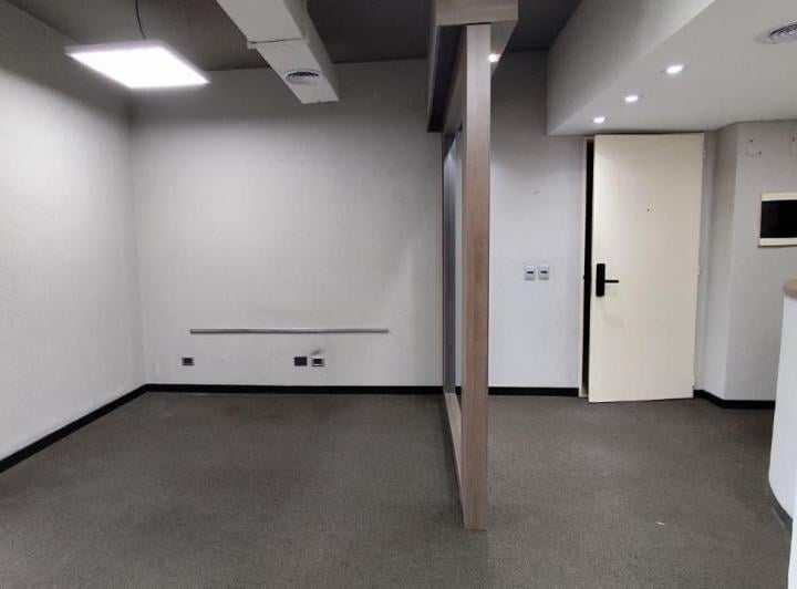 Oficina comercial · 71m²
