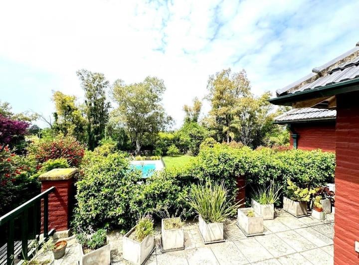 Casa · 250m² · 5 Ambientes