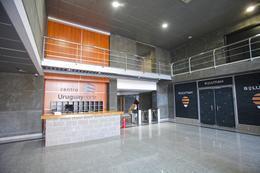 Oficina comercial · 140m² · 5 Cocheras