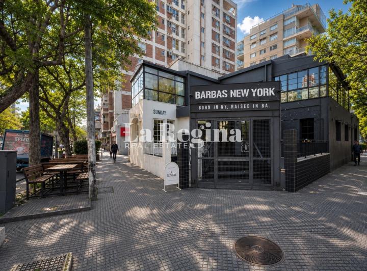 Local comercial · 600m²