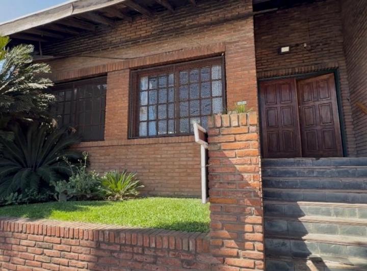 Casa · 78m² · 5 Ambientes