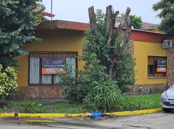 Casa · 113m² · 3 Ambientes · 1 Cochera