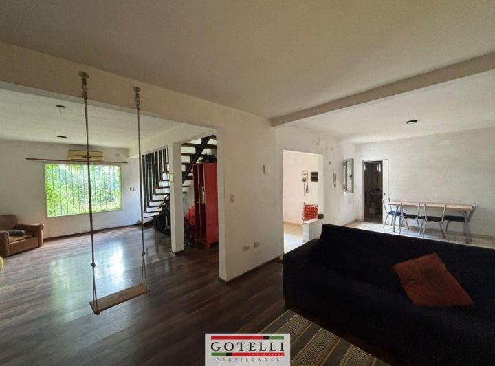 Casa · 150m² · 4 Ambientes · 1 Cochera